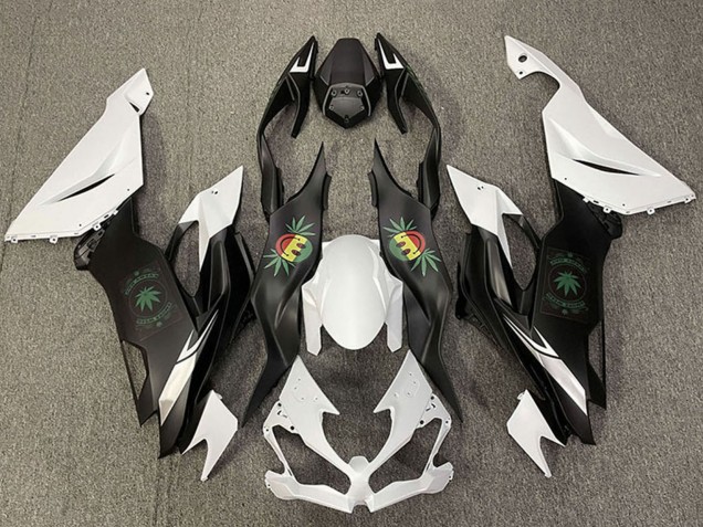 Carenados Moto Kawasaki ZX6R 2019-2022 - Blanco Negro Cara Feliz Fábrica