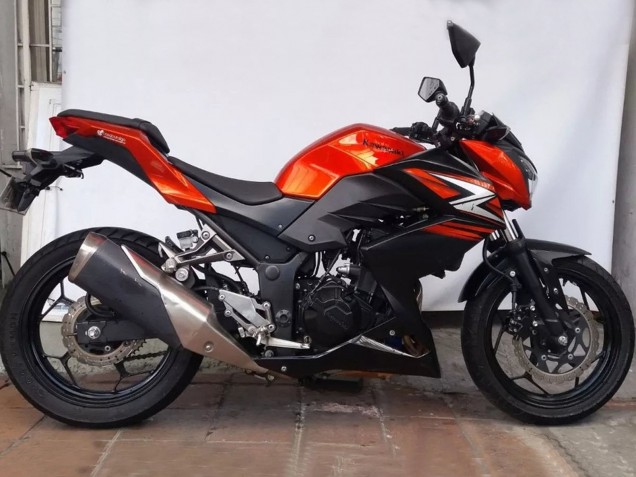 Carenados Moto Kawasaki Z250/Z300 2015-2016 - Naranja Rojo Negro Mate Fábrica