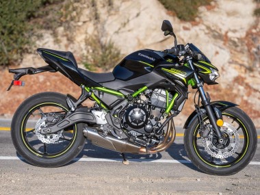 Carenados Moto Kawasaki Ninja Z650 2020-2023 - Negro Amarillo Fábrica