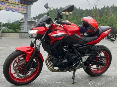Carenados Moto Kawasaki Ninja Z650 2020-2023 - Rojo Negro Fábrica
