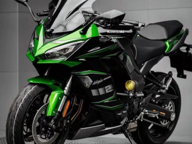 Carenado Moto Kawasaki Z1000SX 2020-2025 - Negro Verde Ninja Fábrica