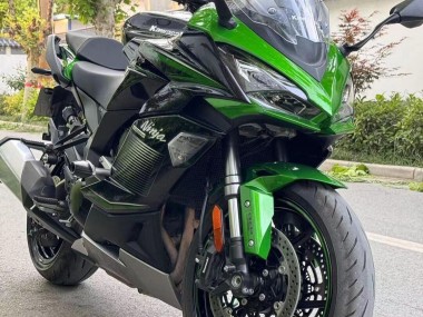 Carenados Moto Kawasaki Z1000SX 2020-2025 - Negro Gris Verde Ninja Fábrica