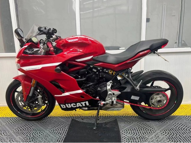 Carenados Moto Ducati Supersport 939/939S 2017-2022 - Rojo Blanco Negro Fábrica