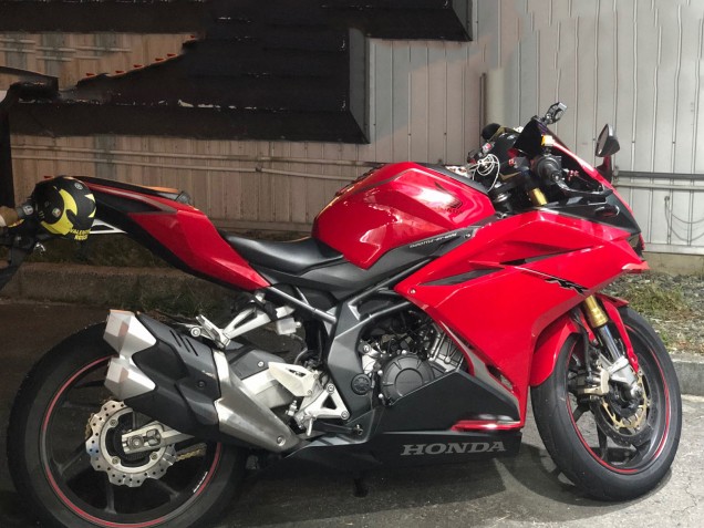 Carenado Moto Honda CBR250RR 2017-2022 - Rojo Negro Mate Fábrica