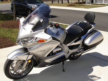 Carenado Moto Honda ST1300 2002-2016 - Plata Negro Mate Fábrica