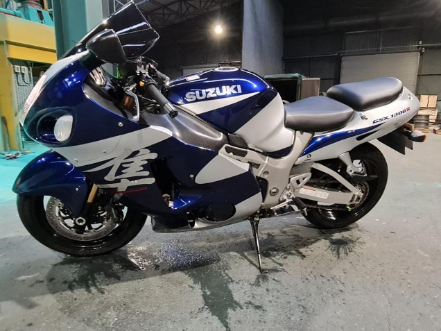 Carenados Moto Suzuki GSXR 1300 Hayabusa 1996-2007 - Azul Blanco Fábrica