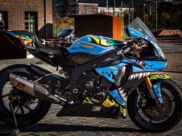 Carenados Moto Yamaha YZF R1 2015-2019 - Azul Amarillo Tiburón Fábrica