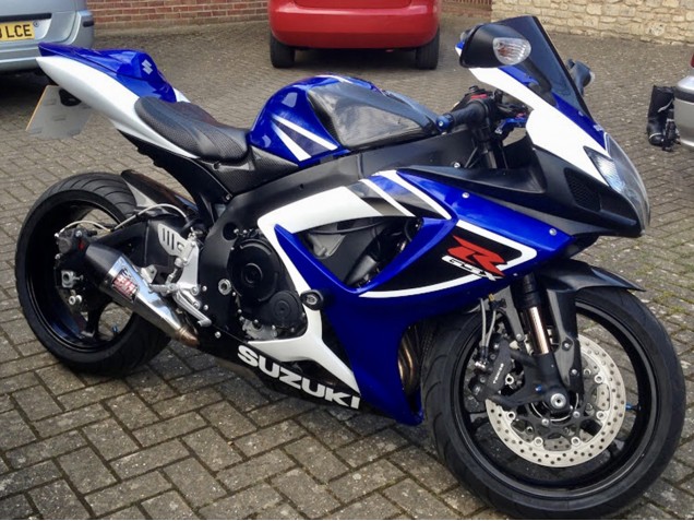 Carenados Moto Suzuki GSXR 750 2006-2007 - Blanco Azul Negro Raya Fábrica