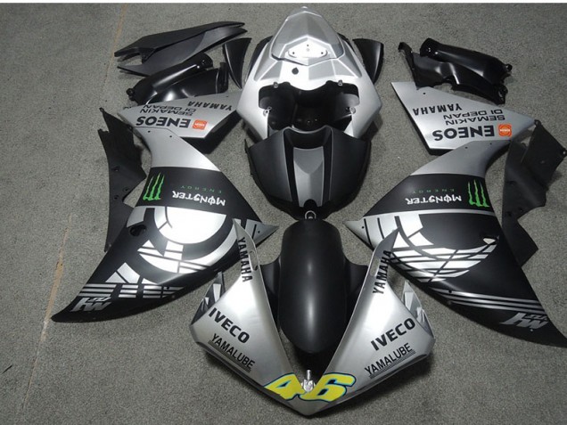 Negro Plata Monster IVECO 46 Carenado Moto Honda CBR 600 RR 07-08 Negro Plata Monster IVECO 46 Carenado Moto Honda CBR 600 RR 07-08